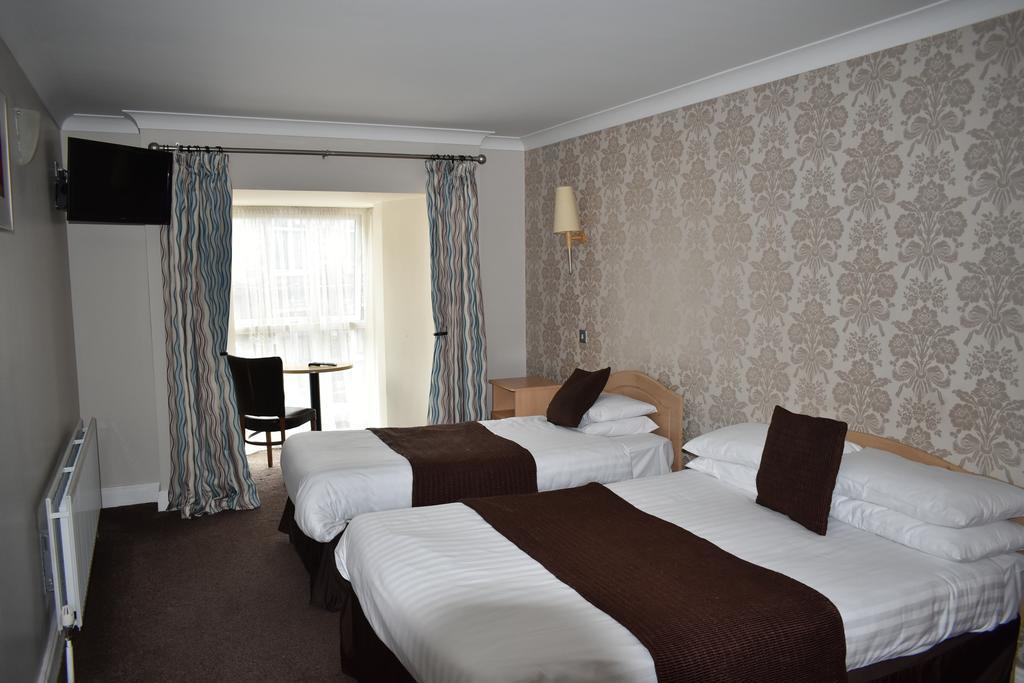 The Corralea Court Hotel Tuam Eksteriør billede